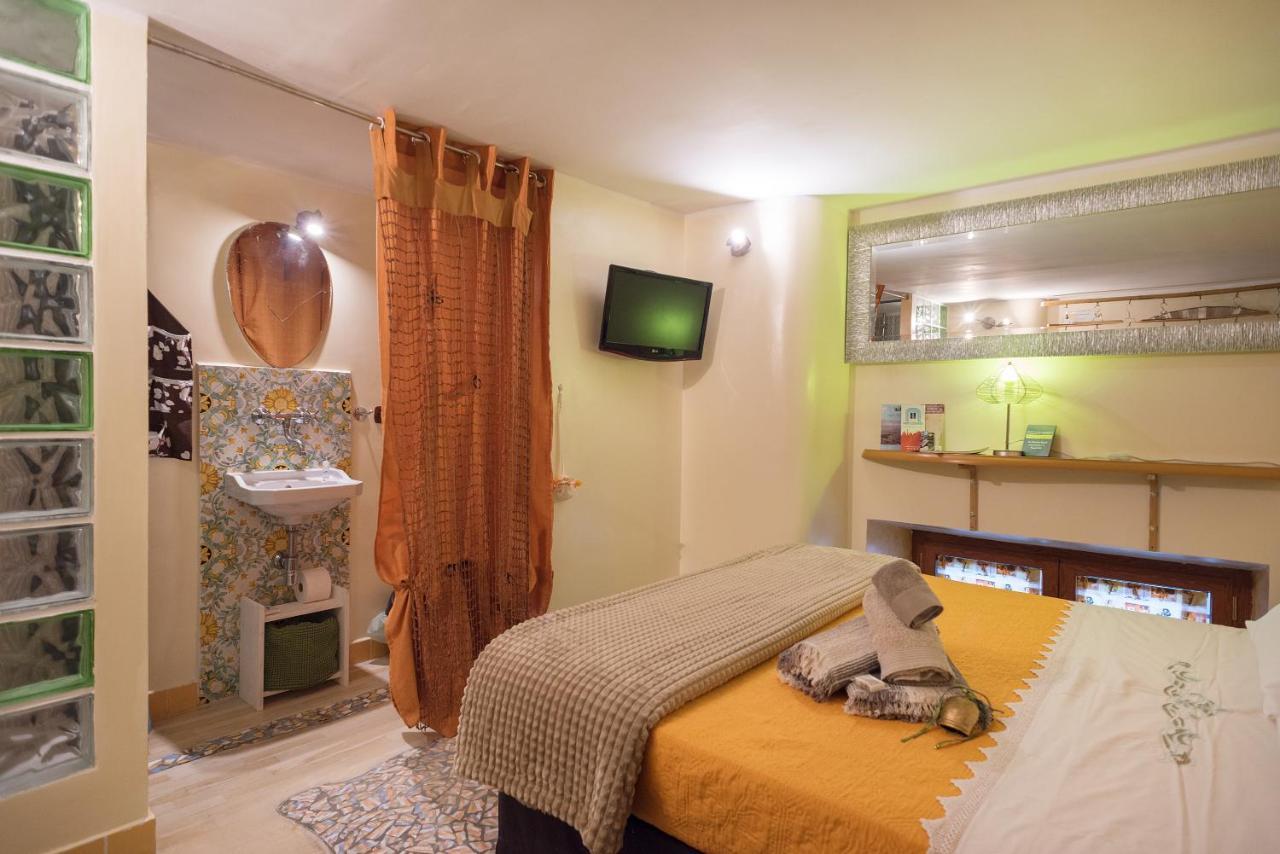 Le Stanze Di Mimi Bed & Breakfast Napoli Eksteriør bilde