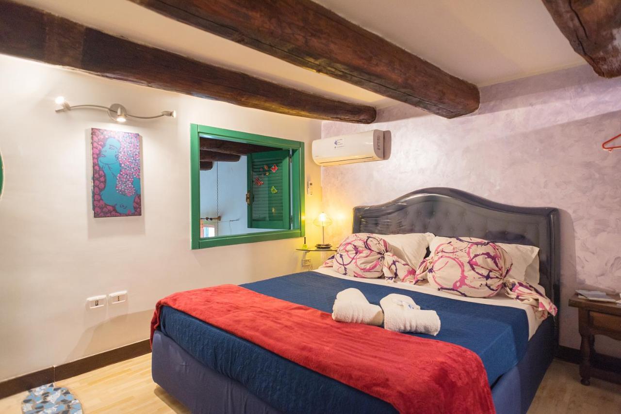 Le Stanze Di Mimi Bed & Breakfast Napoli Eksteriør bilde