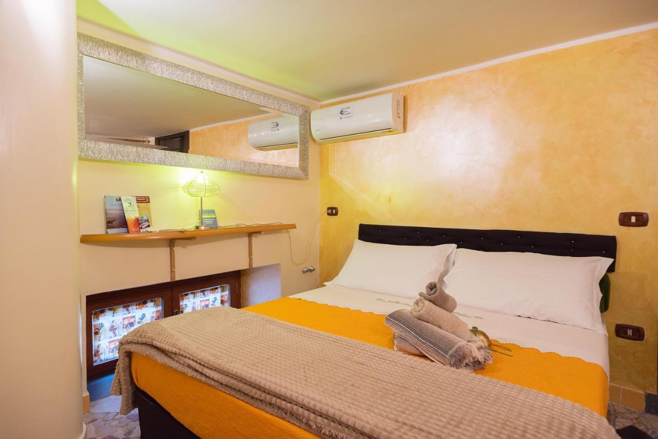 Le Stanze Di Mimi Bed & Breakfast Napoli Eksteriør bilde